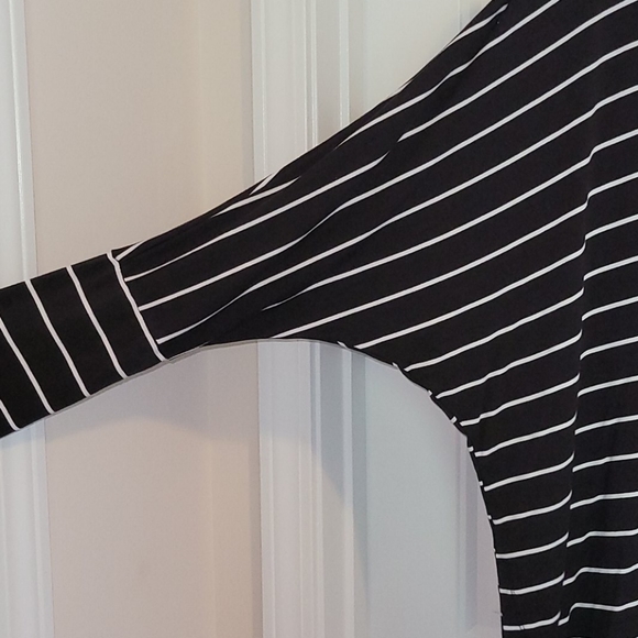 Time and Tru Women's Striped Tee - Picture 3 of 4